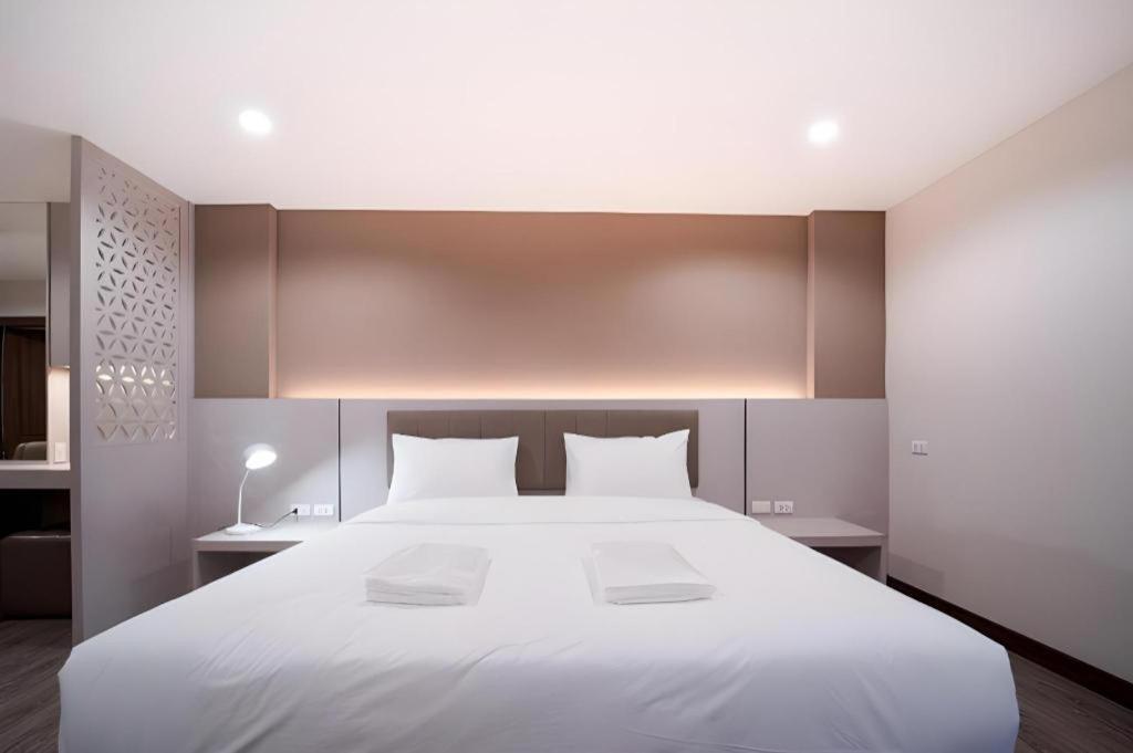 The Y House Hotel Chiang Mai Exterior photo