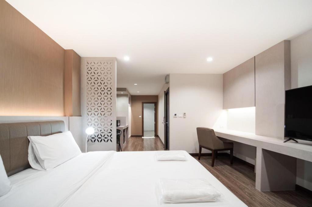 The Y House Hotel Chiang Mai Exterior photo
